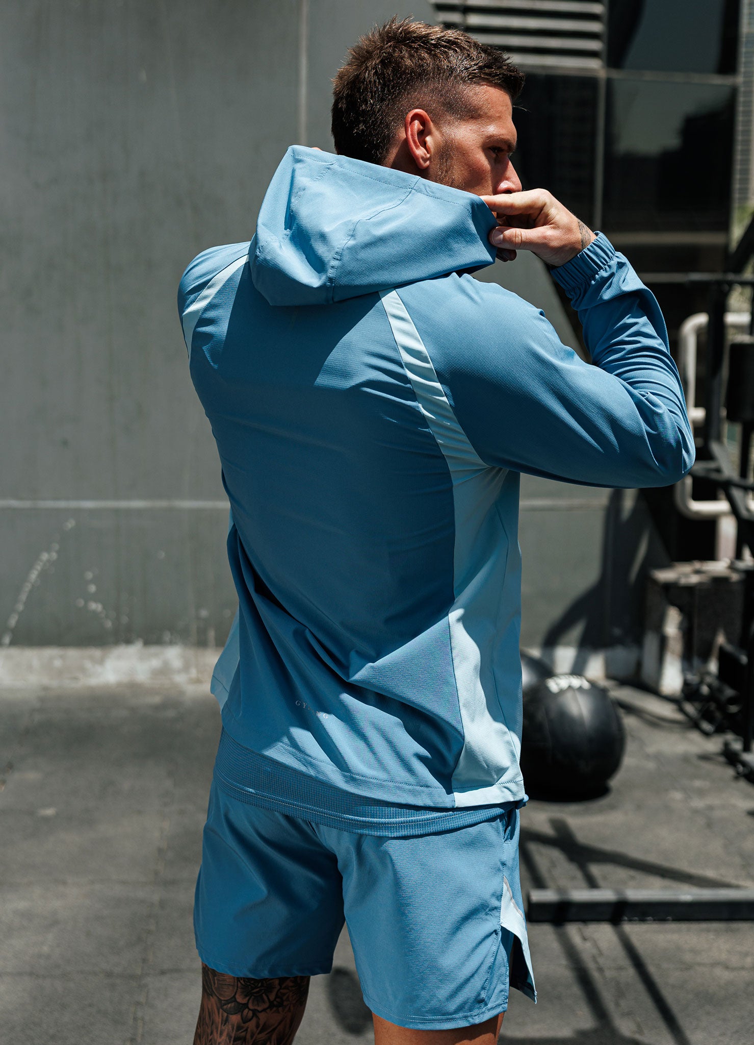 Gym King Flex 2.0 Woven Hood - Iced Aqua/Coastal Blue