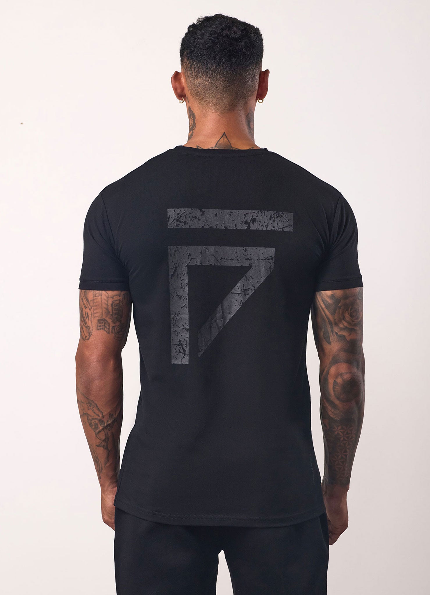 Gym King Fight Division Tee - Black/Black