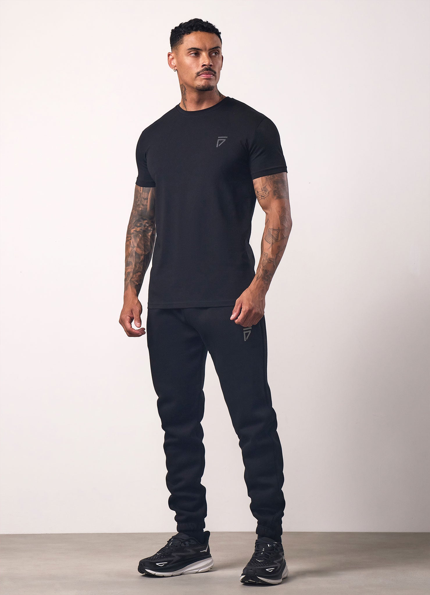 Gym King Fight Division Tee - Black/Black