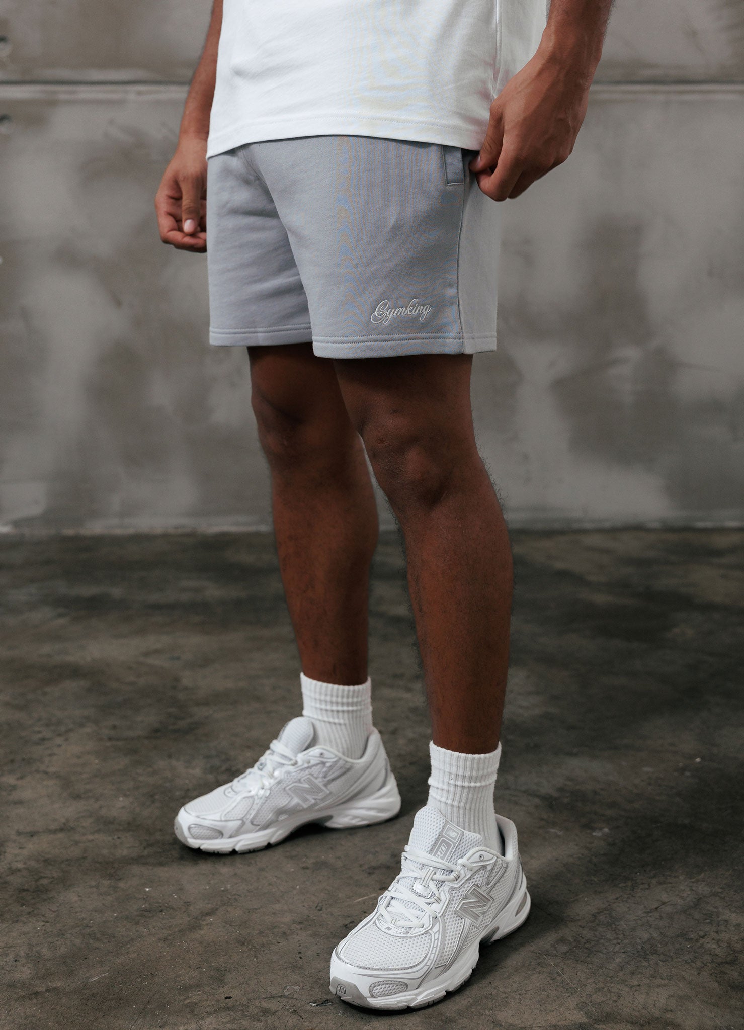 Gym King Script Relaxed Fit Short - Urban Grey
