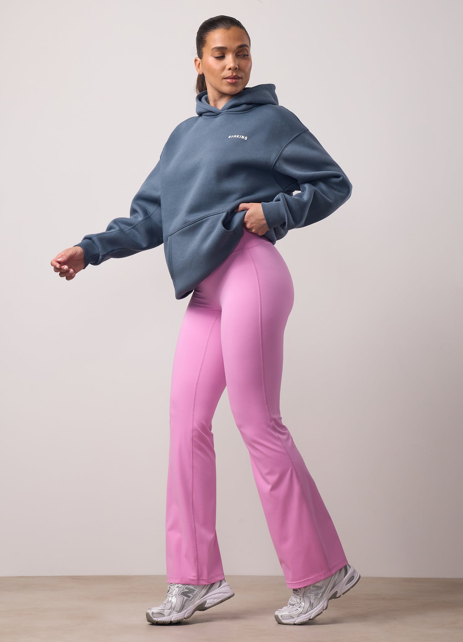 365 Flared Yoga Legging - Bubblegum Pink