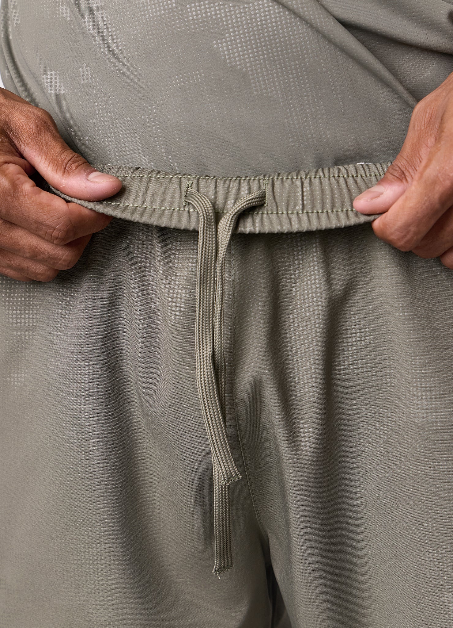 Gym King Debossed Camo Short 5" - Olive