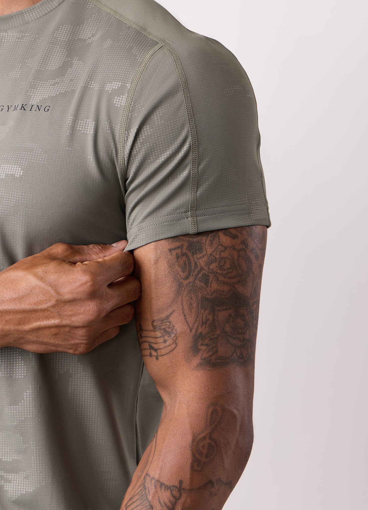 Gym King Debossed Camo Tee - Olive