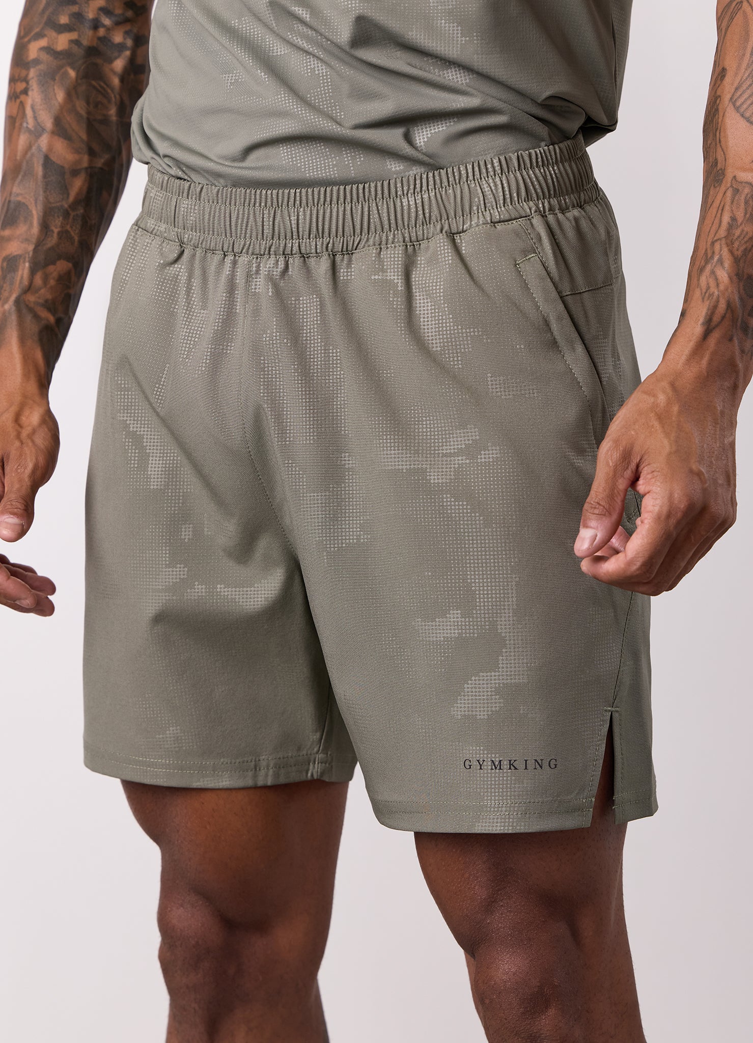 Gym King Debossed Camo Short 5" - Olive