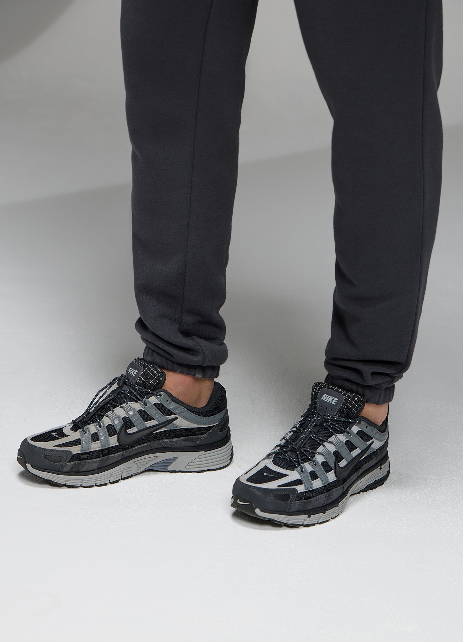 Gym King Established Relaxed Fit Jogger - Pewter/White