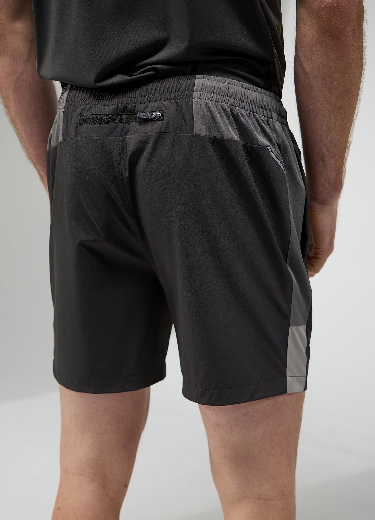 Gym King Focus Woven Short - Black/Twilight Grey