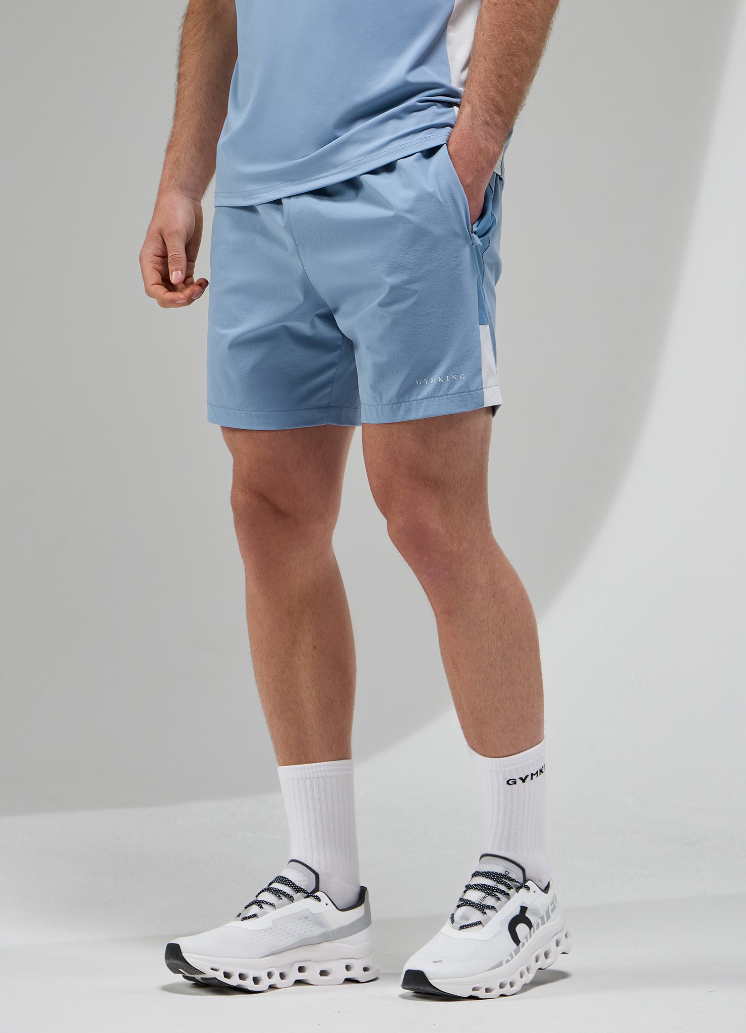 Gym King Focus Woven Short - Dusk Blue/White