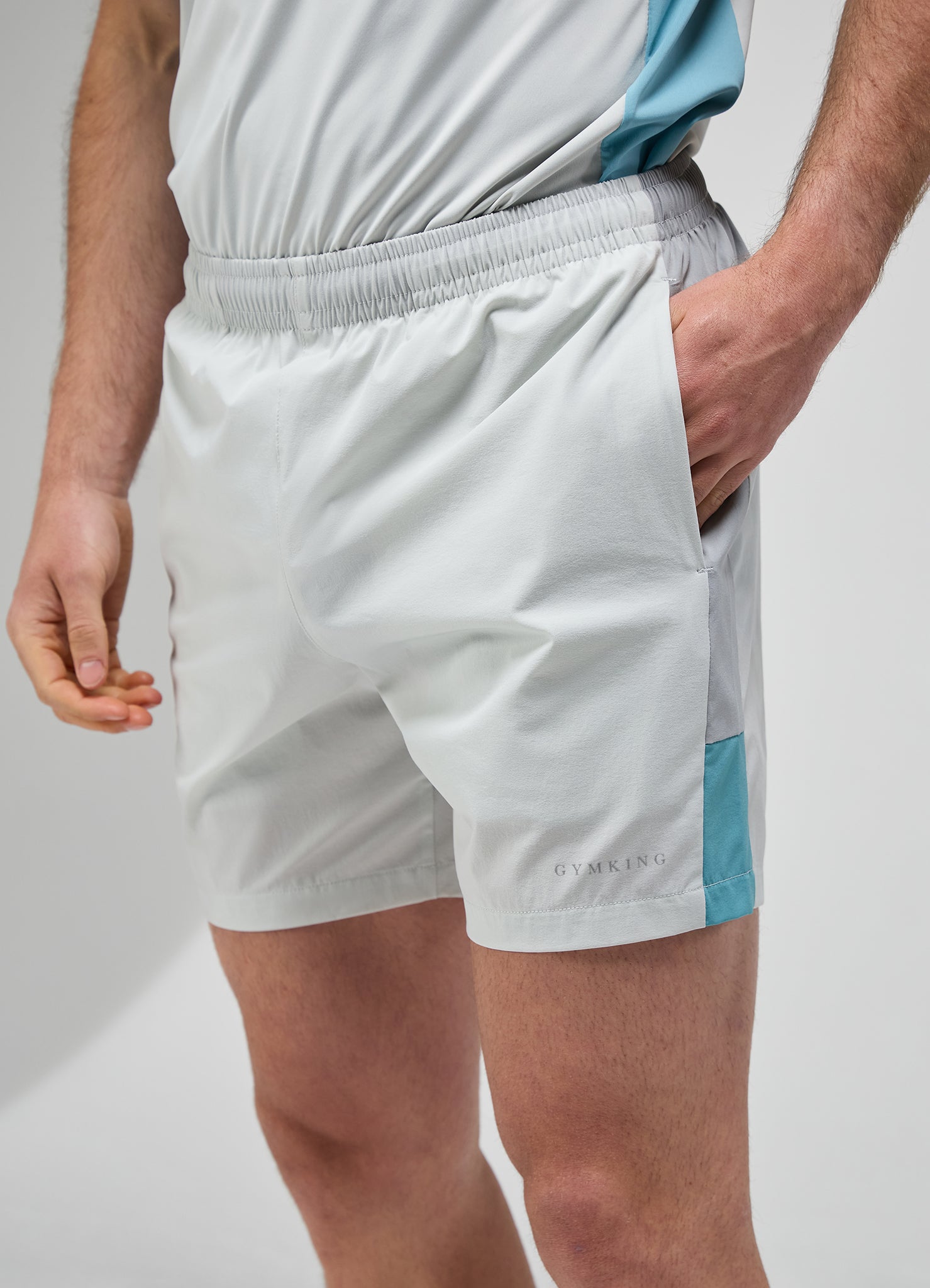 Gym King Focus Woven Short - Light Grey/Urban Grey