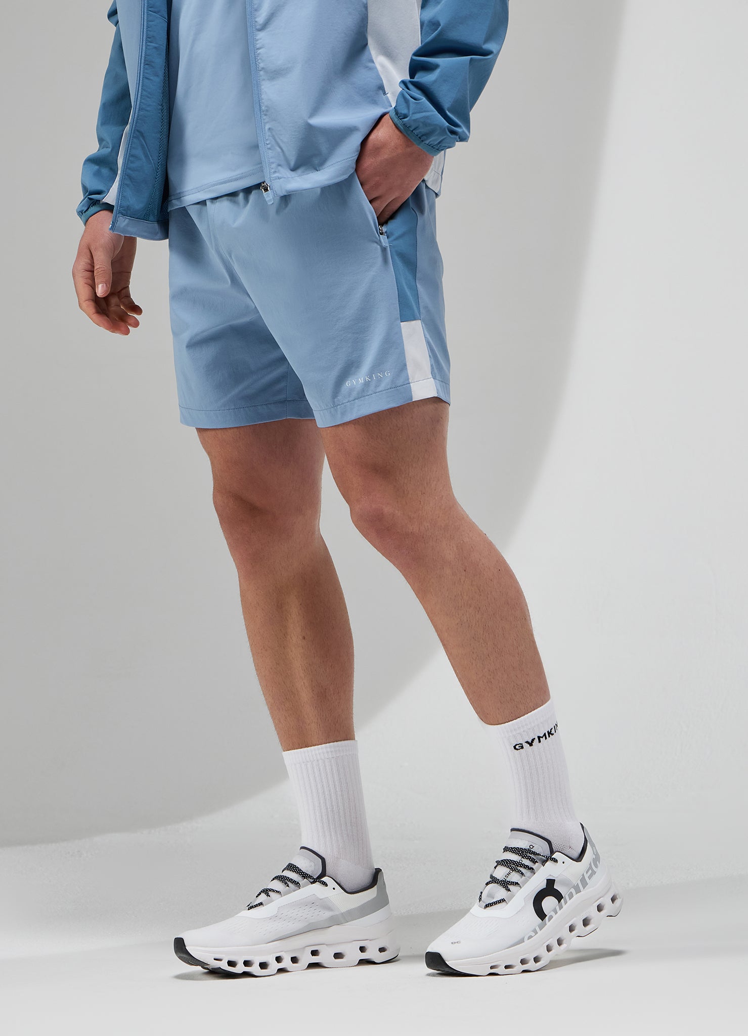 Gym King Focus Woven Short - Dusk Blue/White