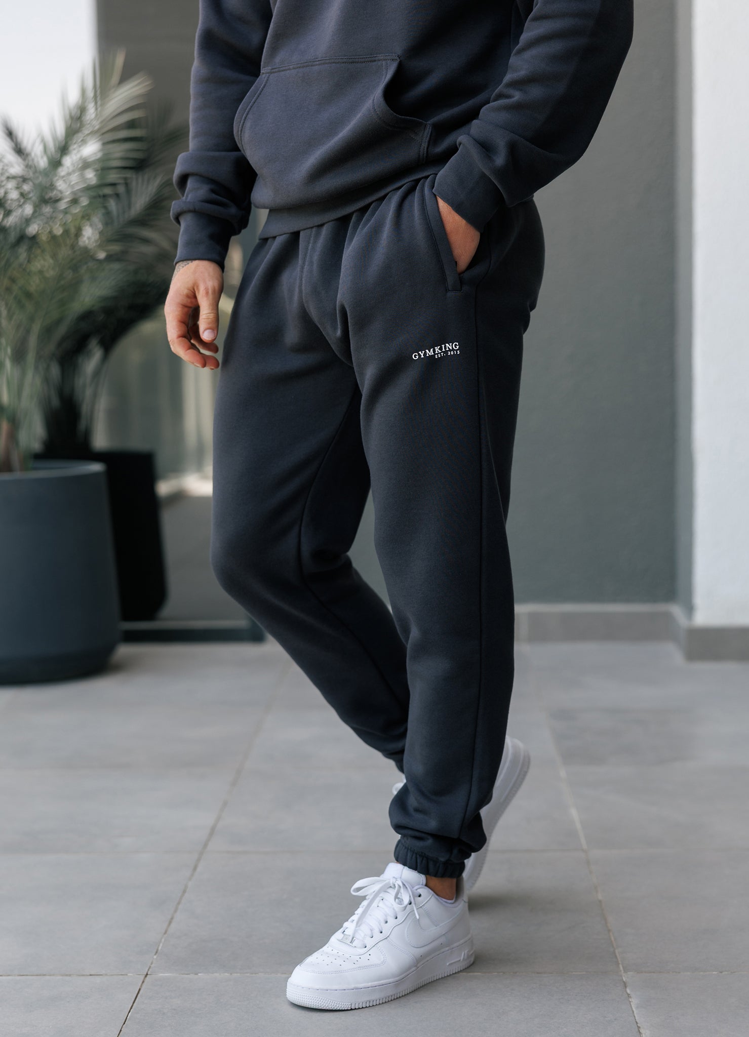 Gym King Established Relaxed Fit Jogger - Pewter/White