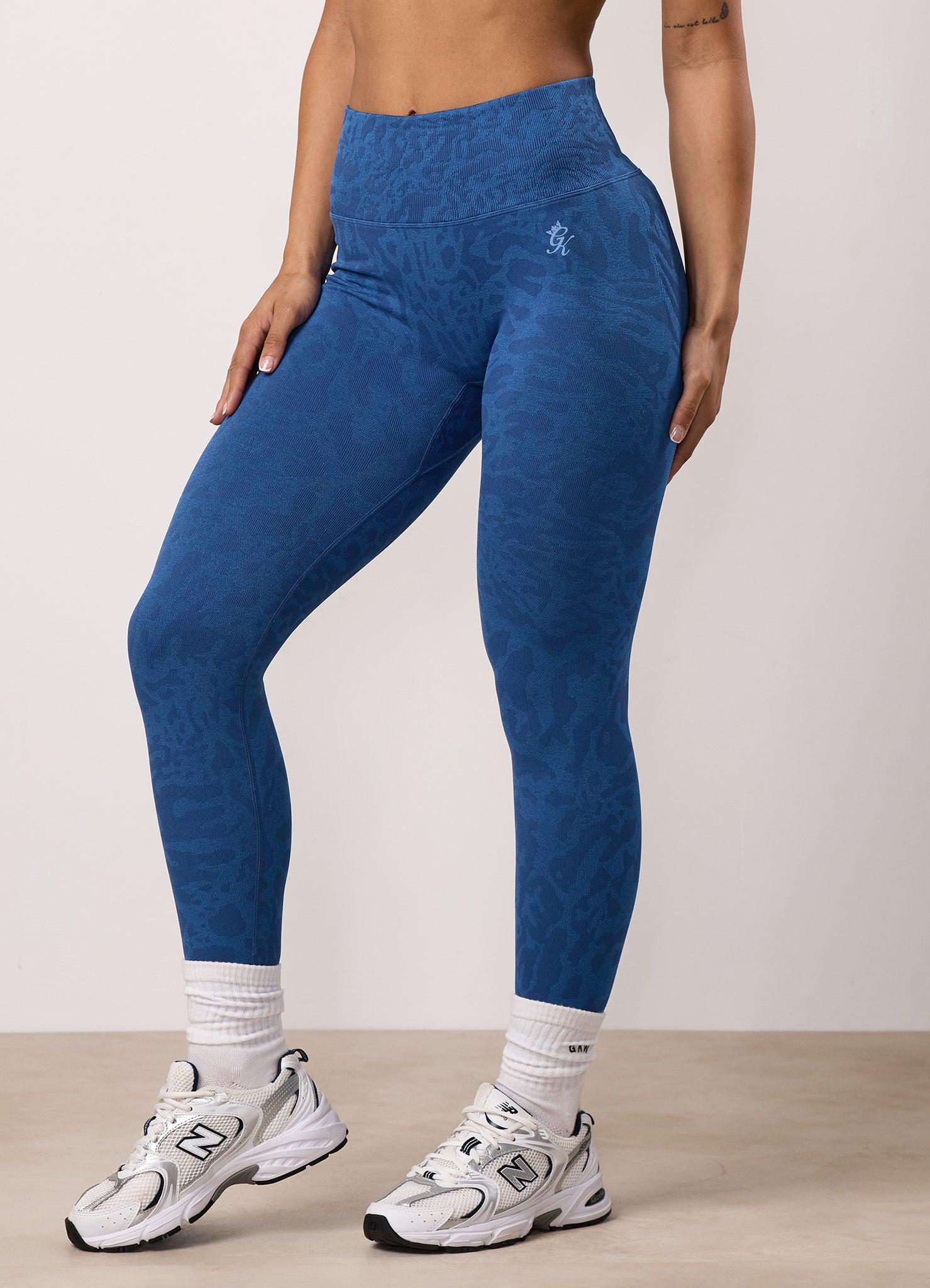 Gym King Limitless Seamless Sculpt Legging - Bold Blue Animal Print