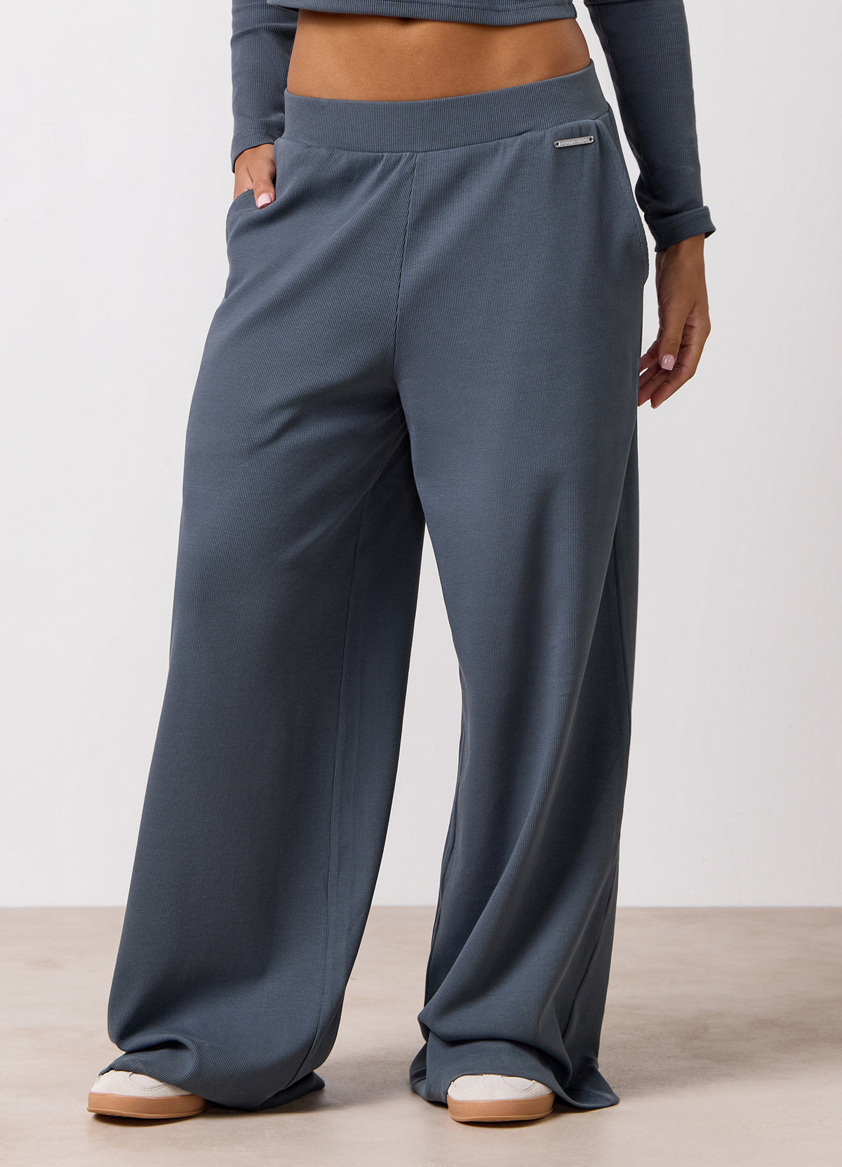 Gym King Lounge Mid Rise Wide Rib Trouser - Frost Blue
