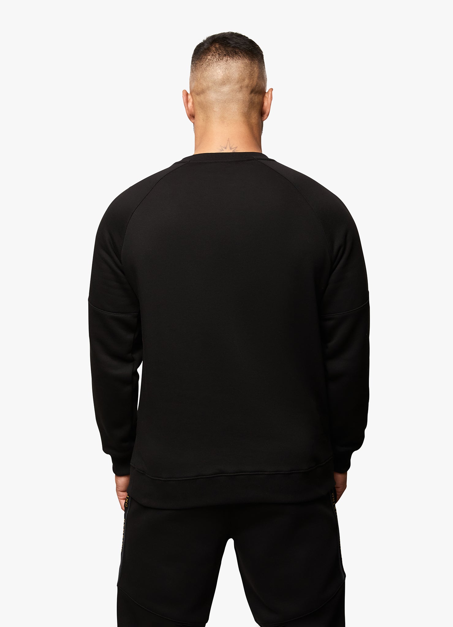 Gym King Premium Taped Crew - Black/Gold