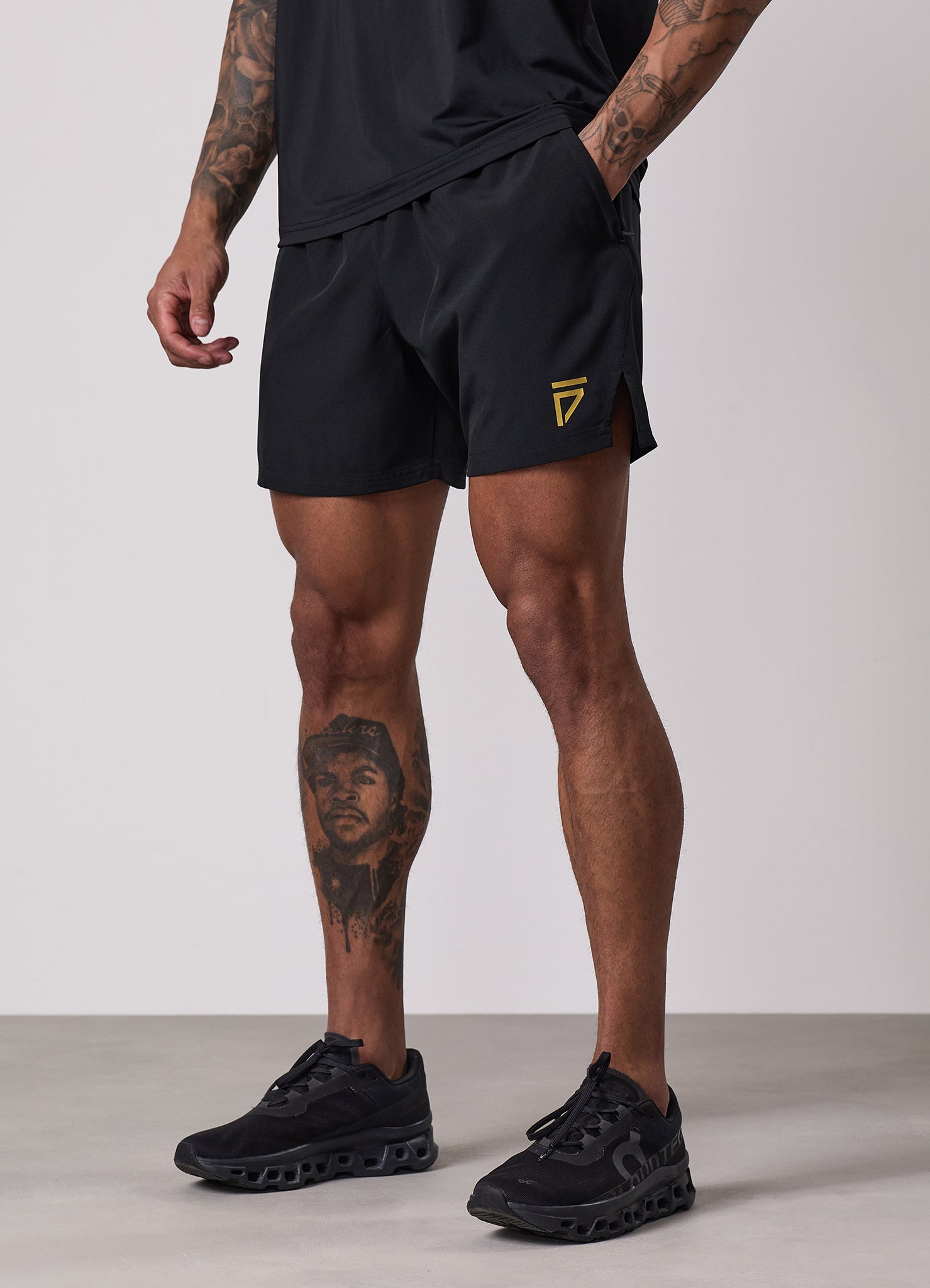 Gym King Fight Division Training 5" Short - Black/Gold