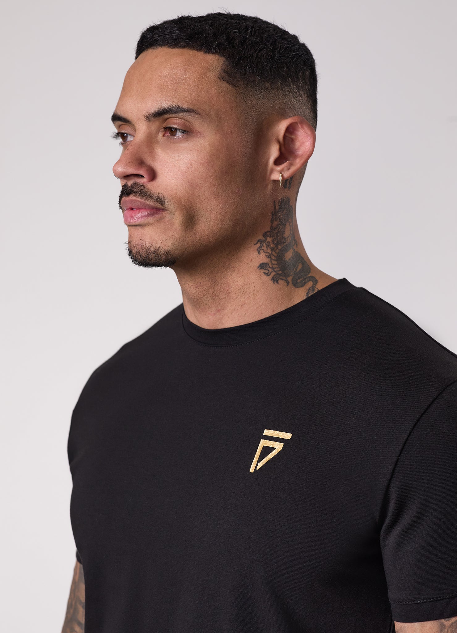 Gym King Fight Division Tee - Black