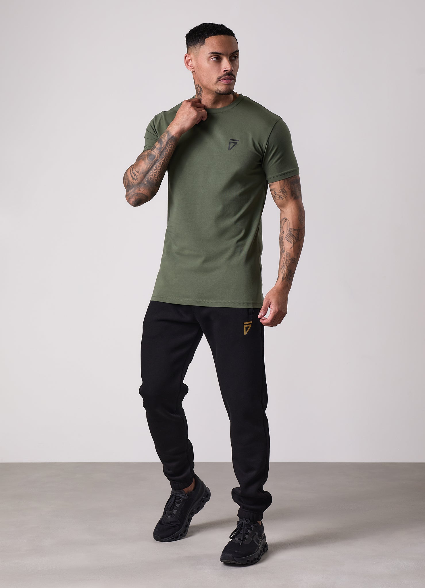 Gym King Fight Division Tee - Deep Olive