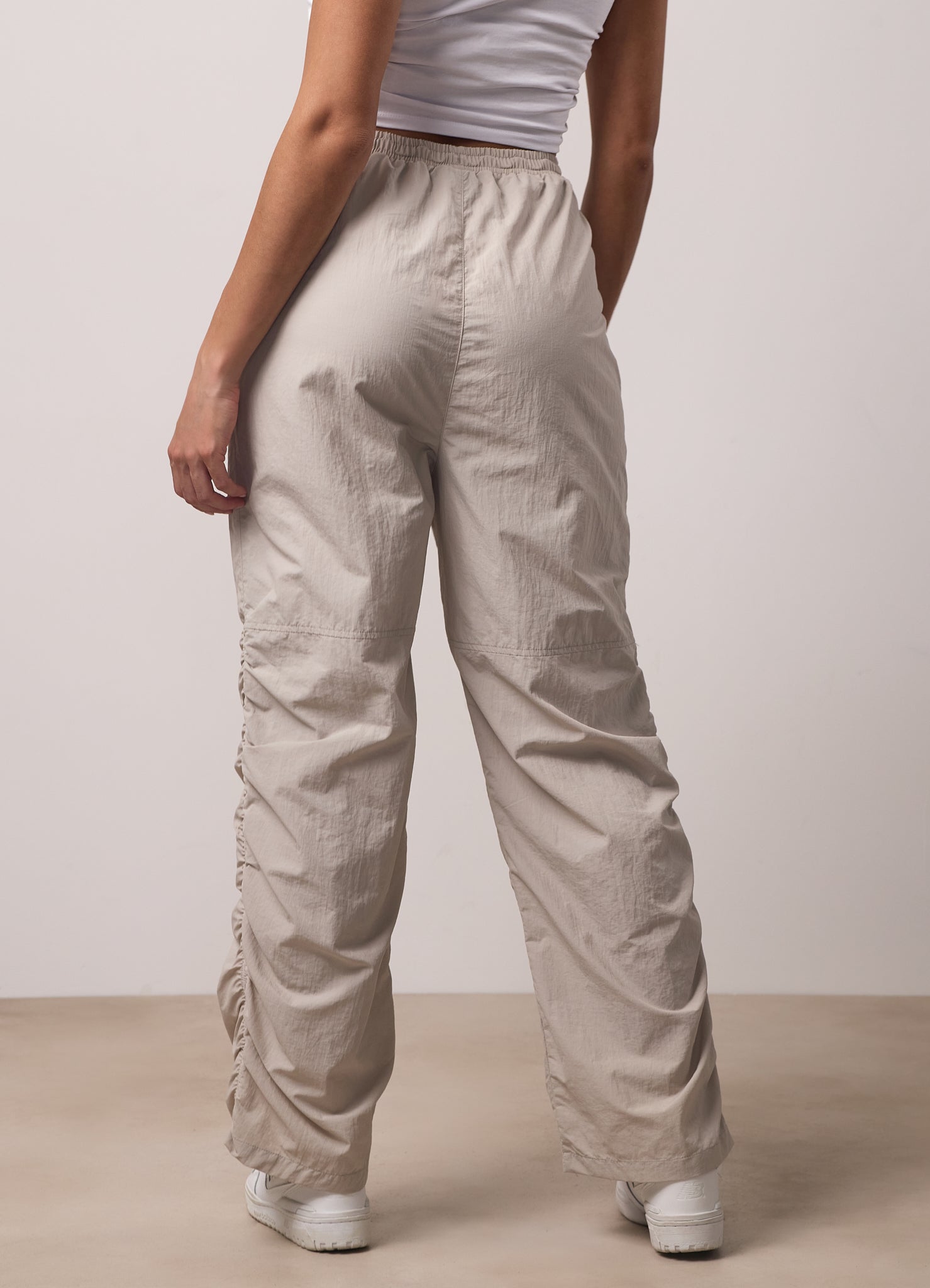 Gym King Ruched Woven Cargo Trouser - Light Stone