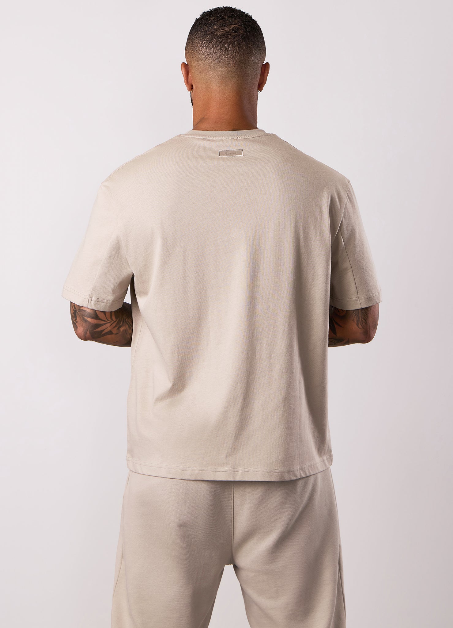 Gym King Script Relaxed Fit Tee - Light Sand