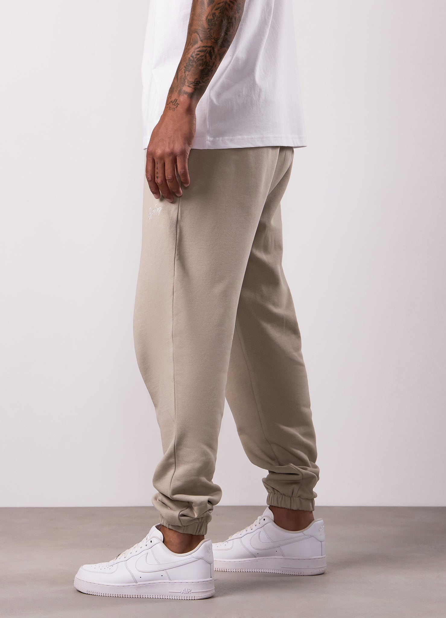 Gym King Script Relaxed Fit Jogger - Light Sand