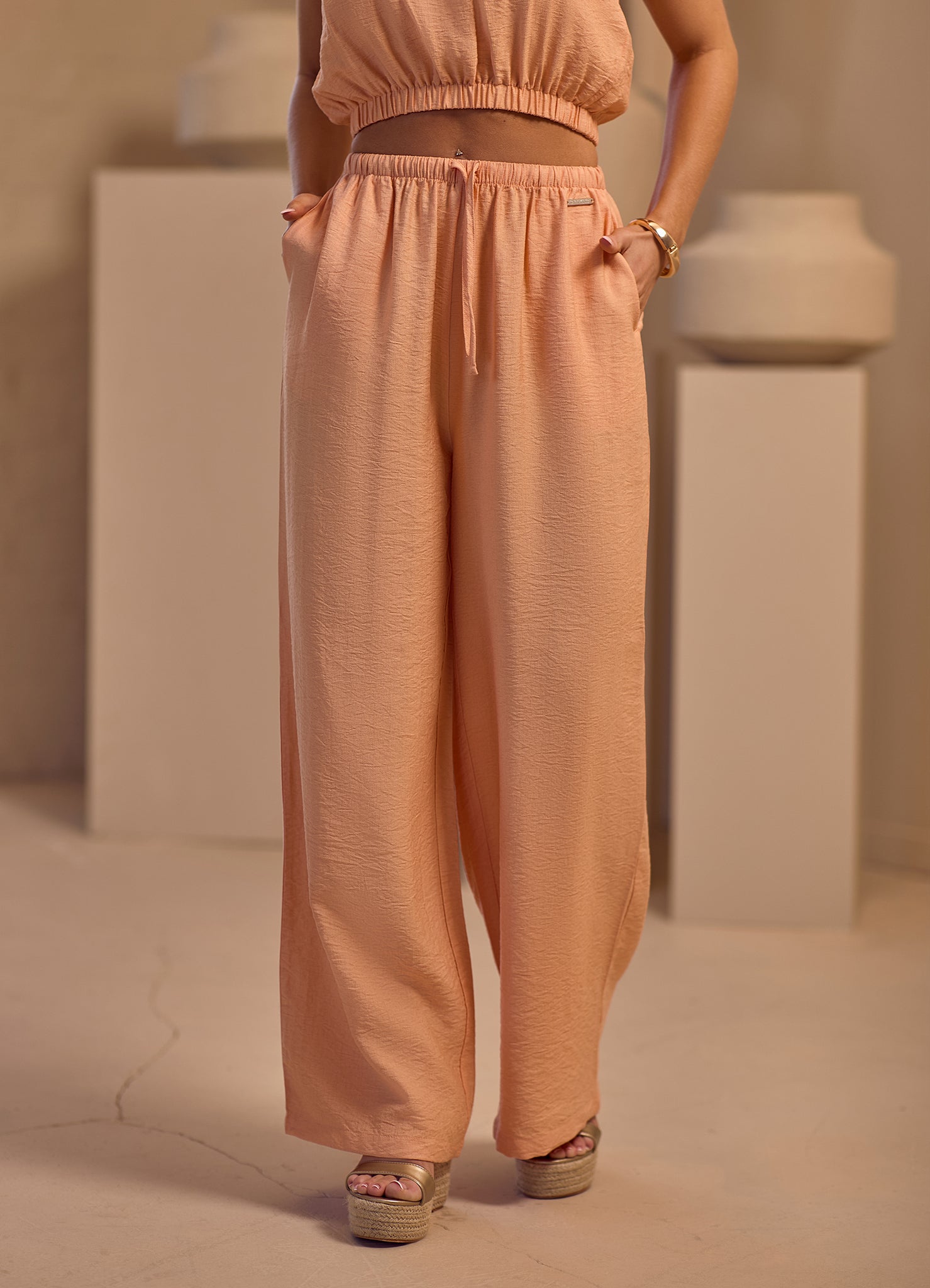 Gym King Signature Woven Trousers - Apricot