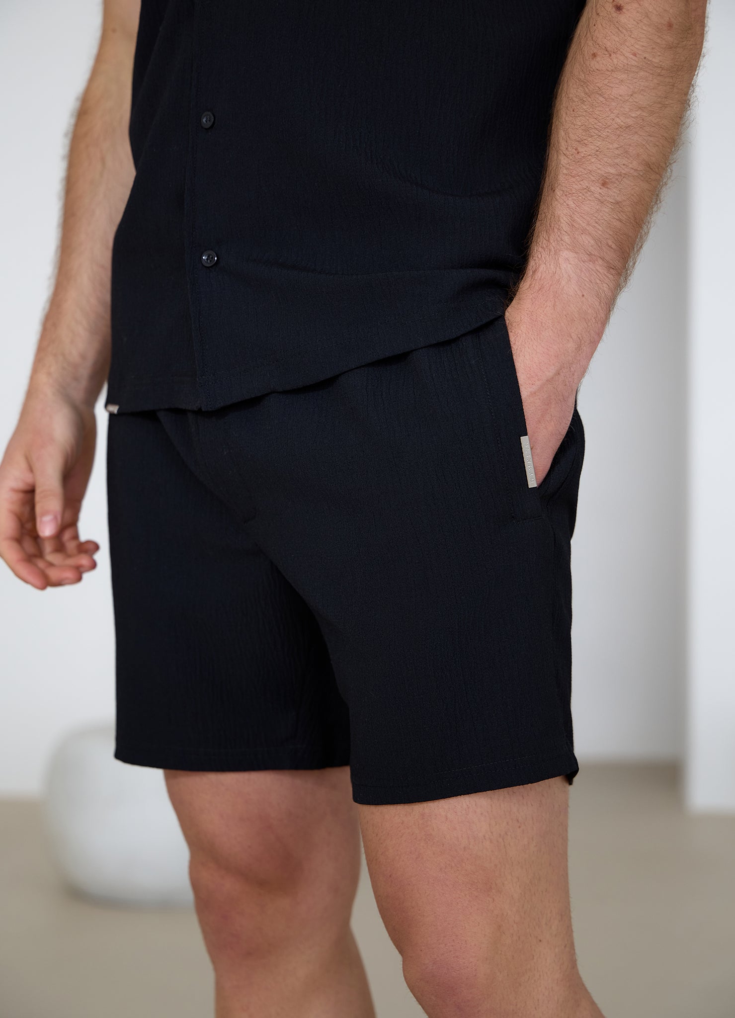 Gym King Signature Woven Texture Short - Black