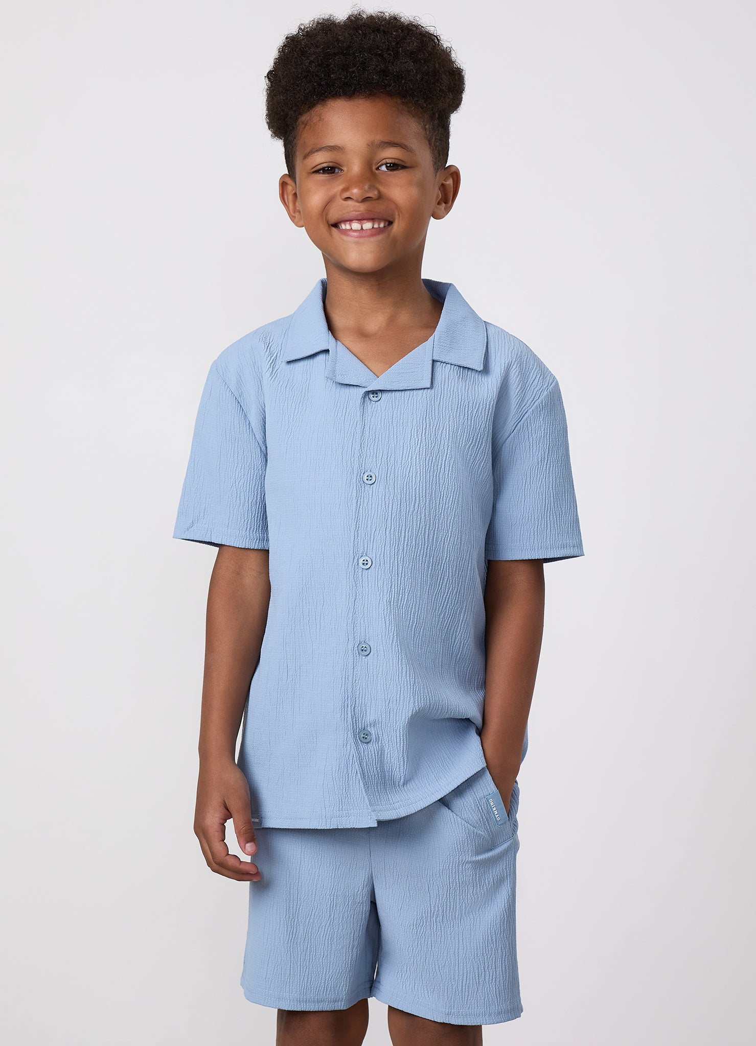 Gym King Older Kids Signature Woven Shirt - Powder Blue