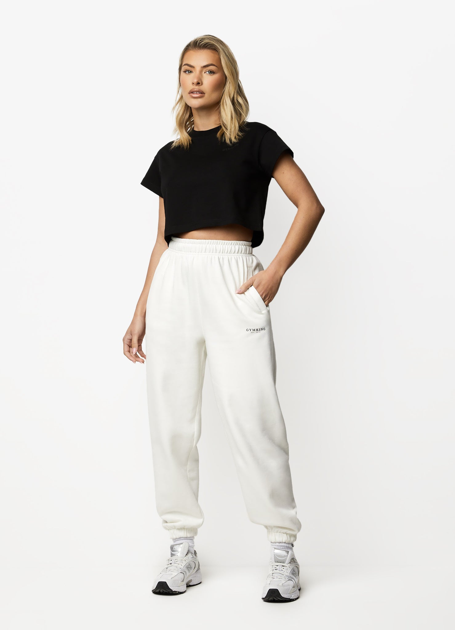 Gym King Established Relaxed Fit Jogger - Cream