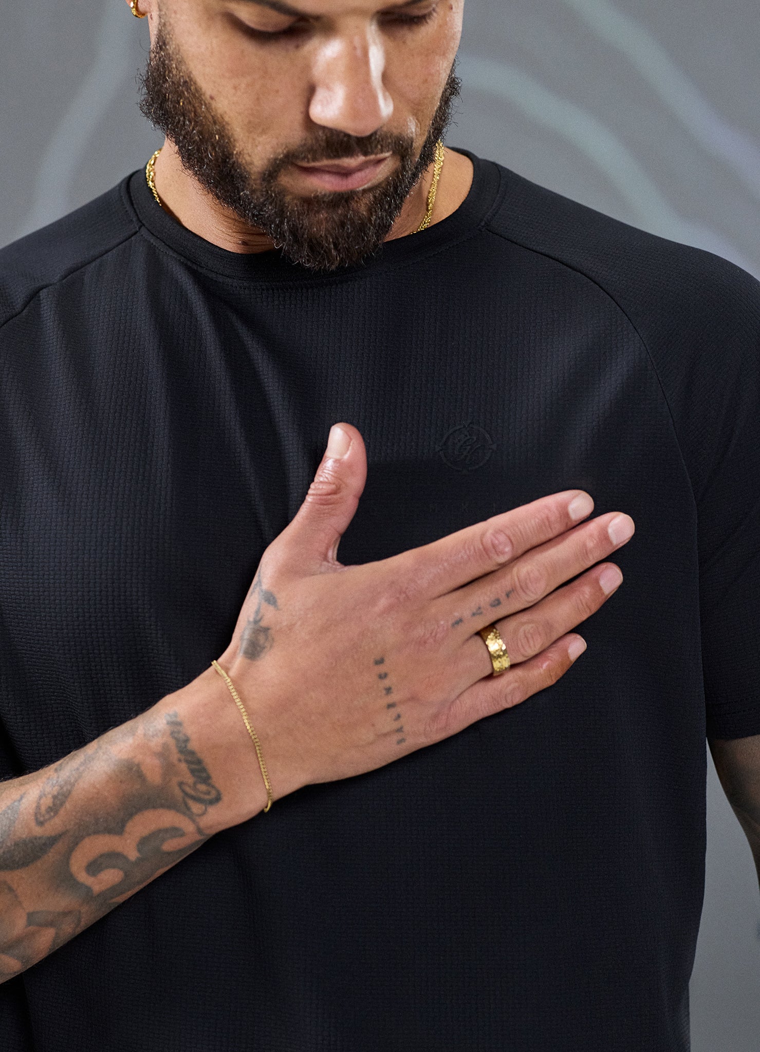 Gym King Rebellion Strike Tee - Black