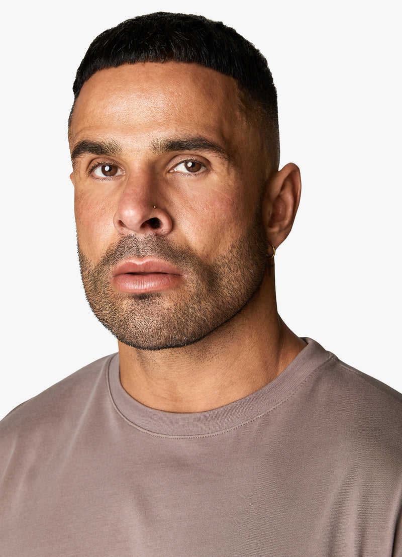 Gym King Covert Linear Logo Tee - Iron