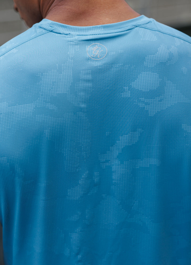 Gym King Debossed Camo SS Tee - Coastal Blue