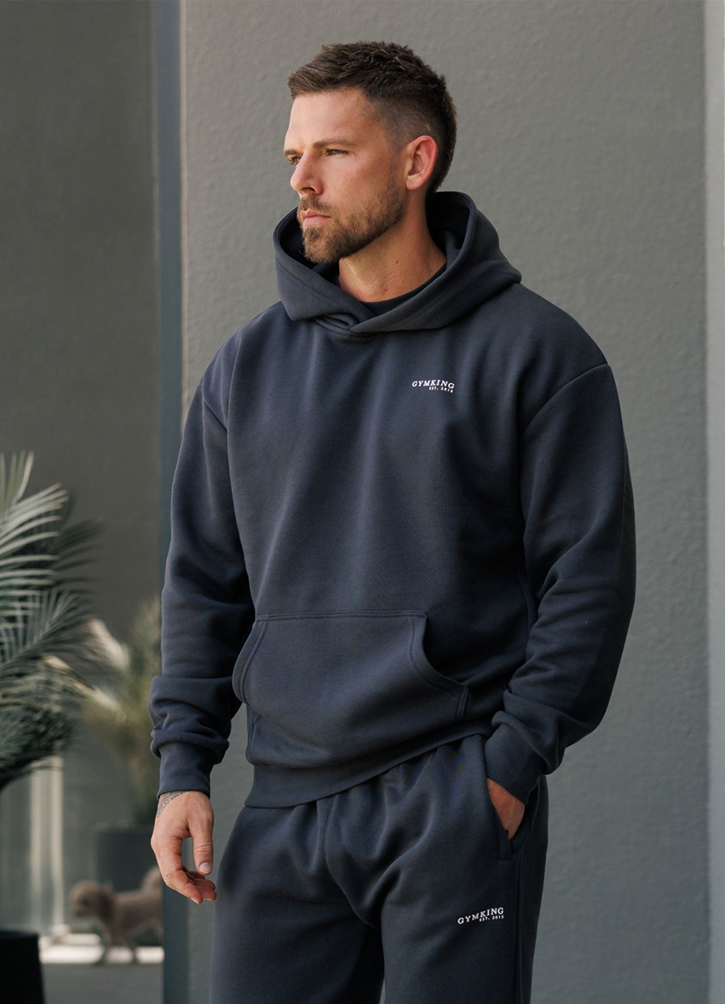 Gym King Established Relaxed Fit Tracksuit - Pewter/White