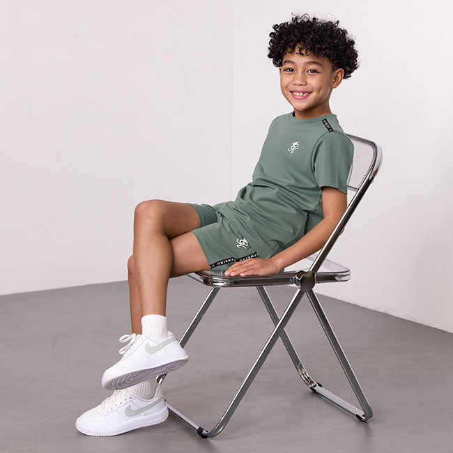 Gym King Fundamental Fleece Short in Black– Men's Slim Fit Shorts