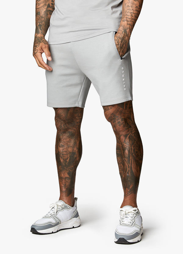 Gym King Linear Print Interlock Short - Cloudy Grey
