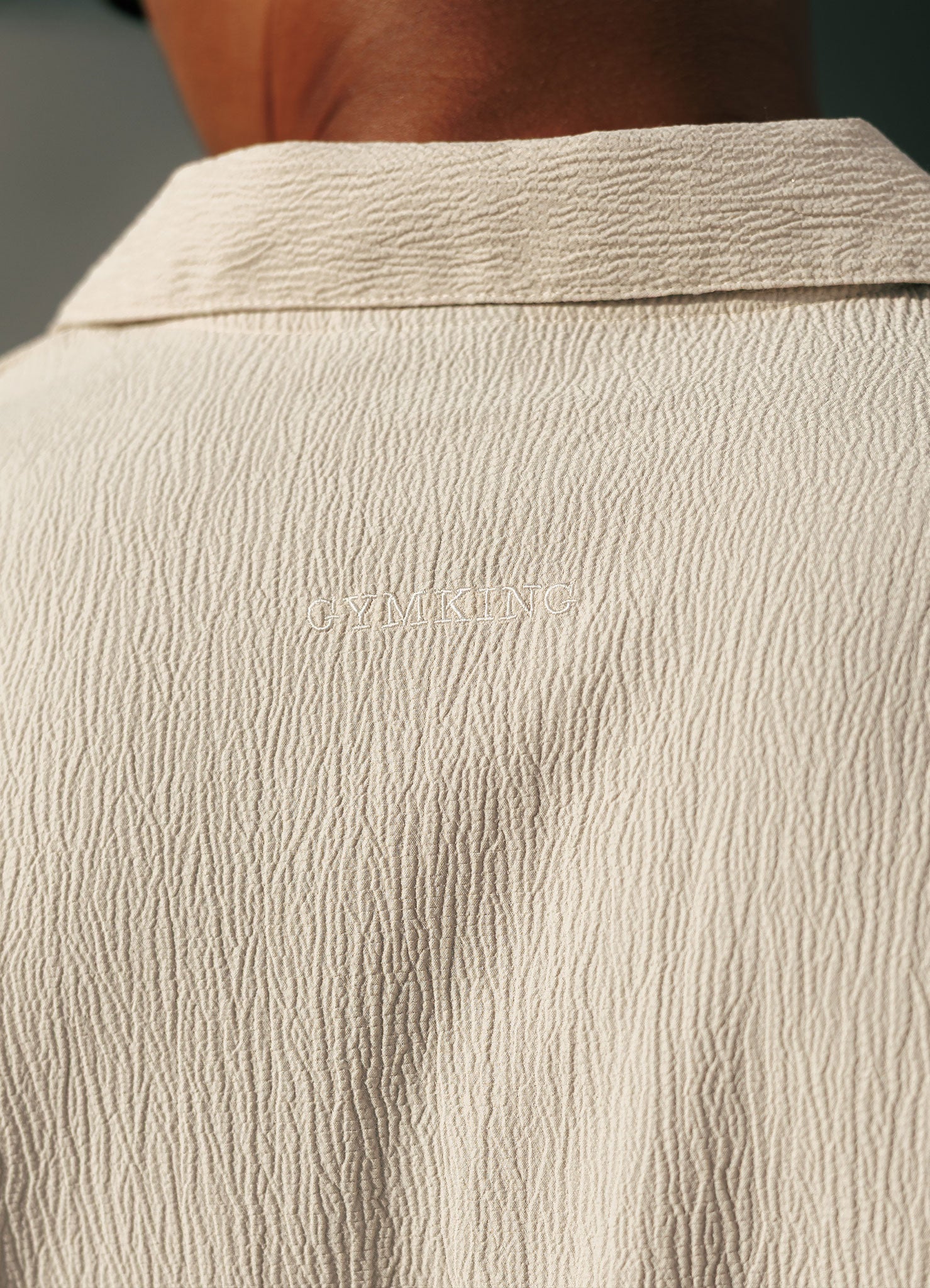 Gym King Signature Woven Texture Shirt - Clay