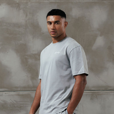 Gym King Script Relaxed Fit Tee - Urban Grey