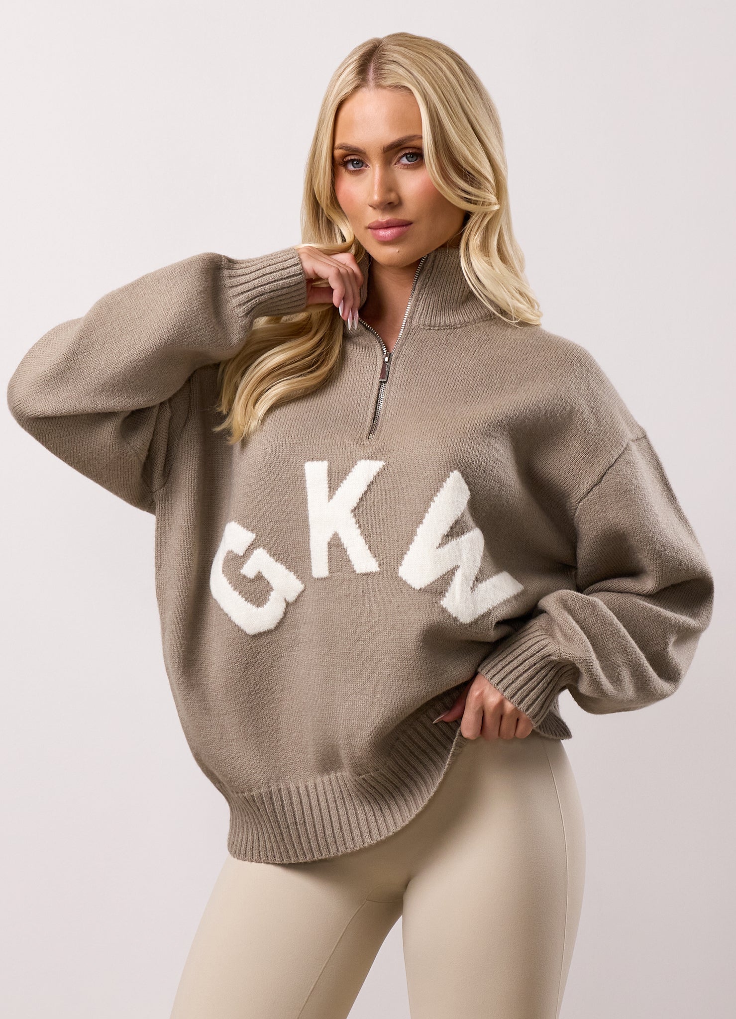Gym King Restore 1/4 Zip Funnel - Biscuit