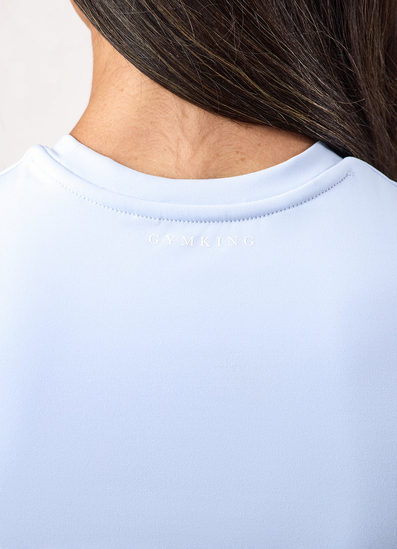 Gym King 365 Built-In Bra Tee - Hydrangea Blue