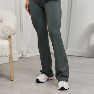 Gym King 365 Flared Yoga Legging - Green Smoke