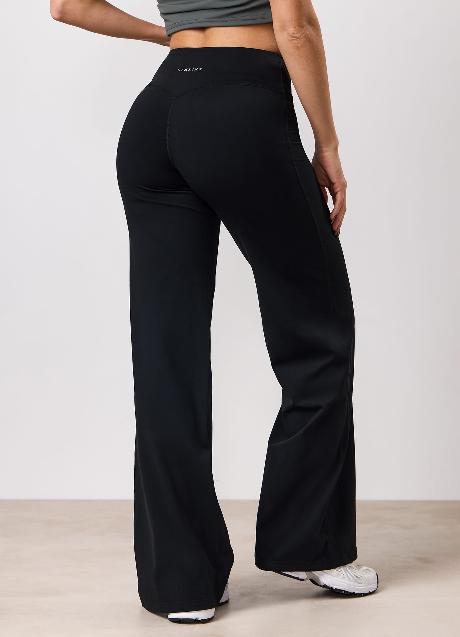 Gym King 365 Straight Leg Yoga Pant Regular - Black