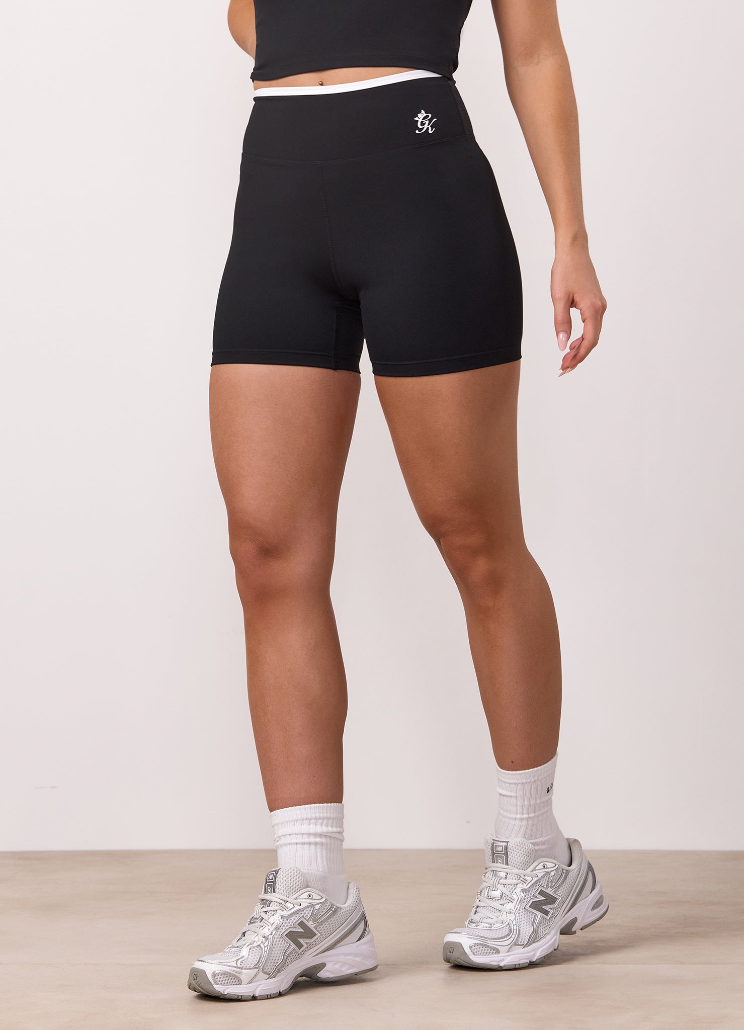 Gym King 365 Contrast 5" Short - Black