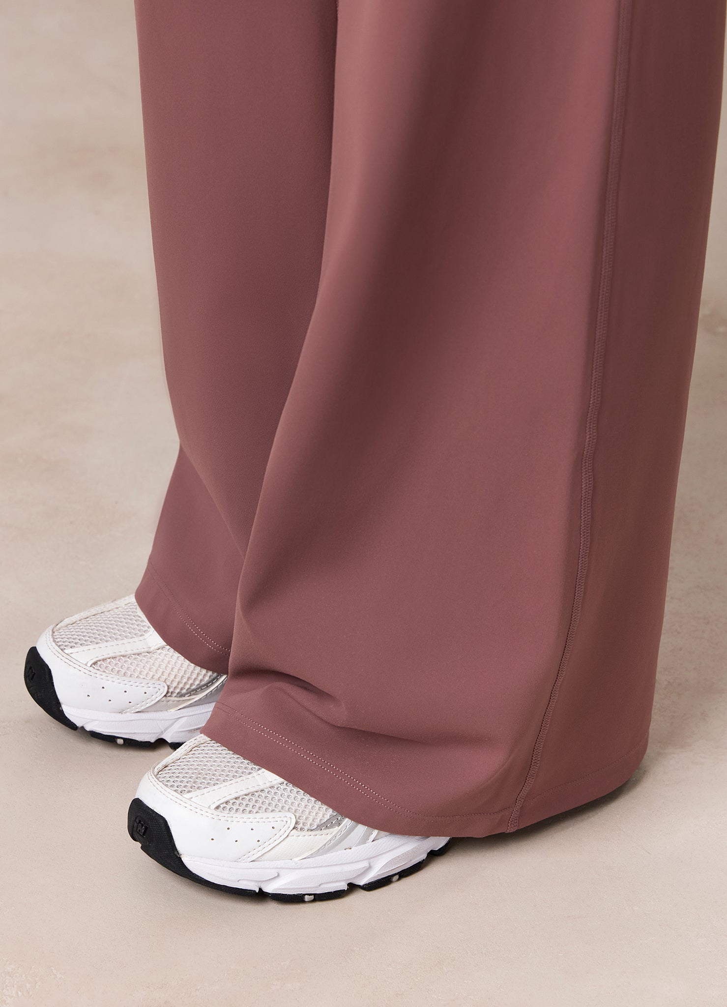 Gym King 365 Straight Leg Yoga Pant Petite - Brown Plum