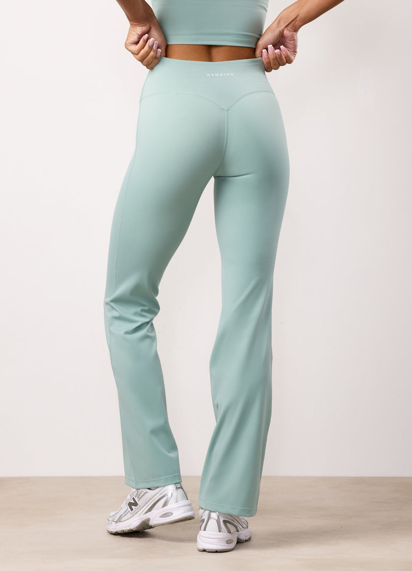 Gym King 365 Flared Yoga Legging - Green Mist