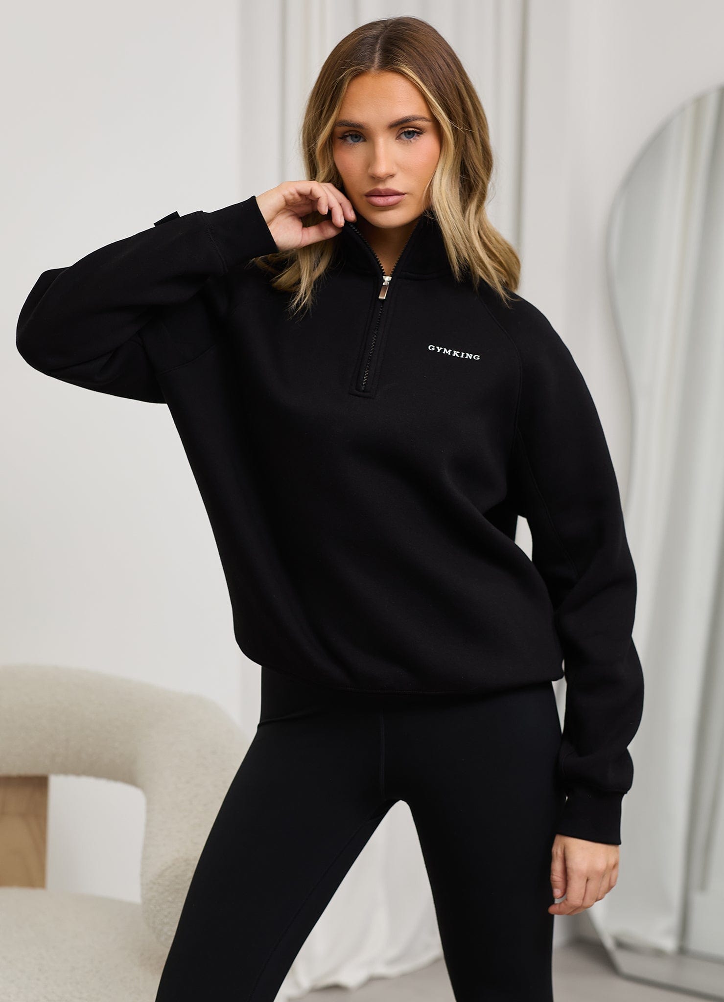 Gym King 365 Raglan Sleeve Funnel - Black
