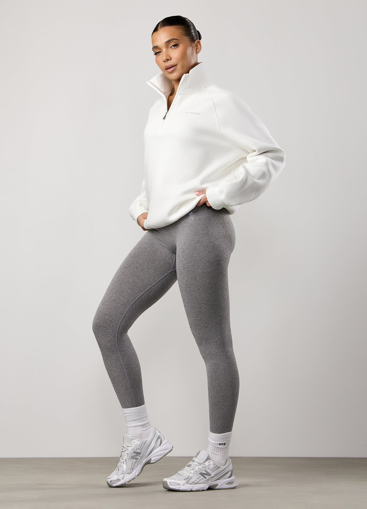 Gym King 365 Raglan Sleeve Funnel - Cream