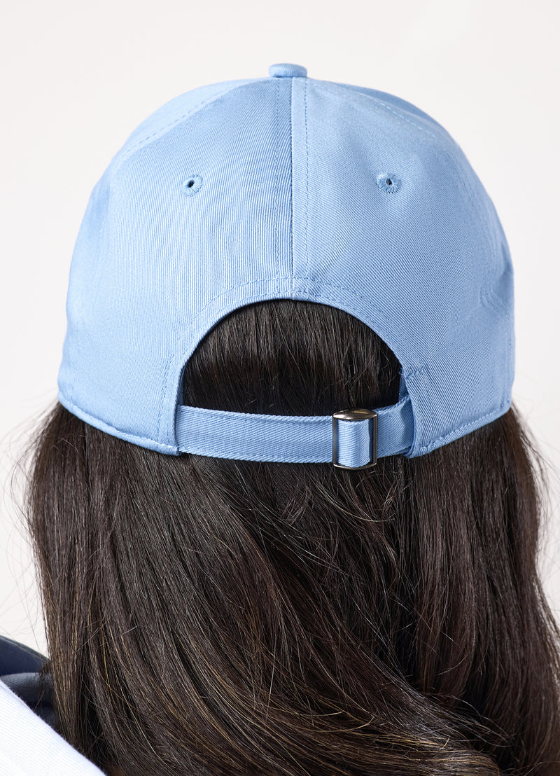 Gym King Linear Pitcher Cap - Hydrangea Blue