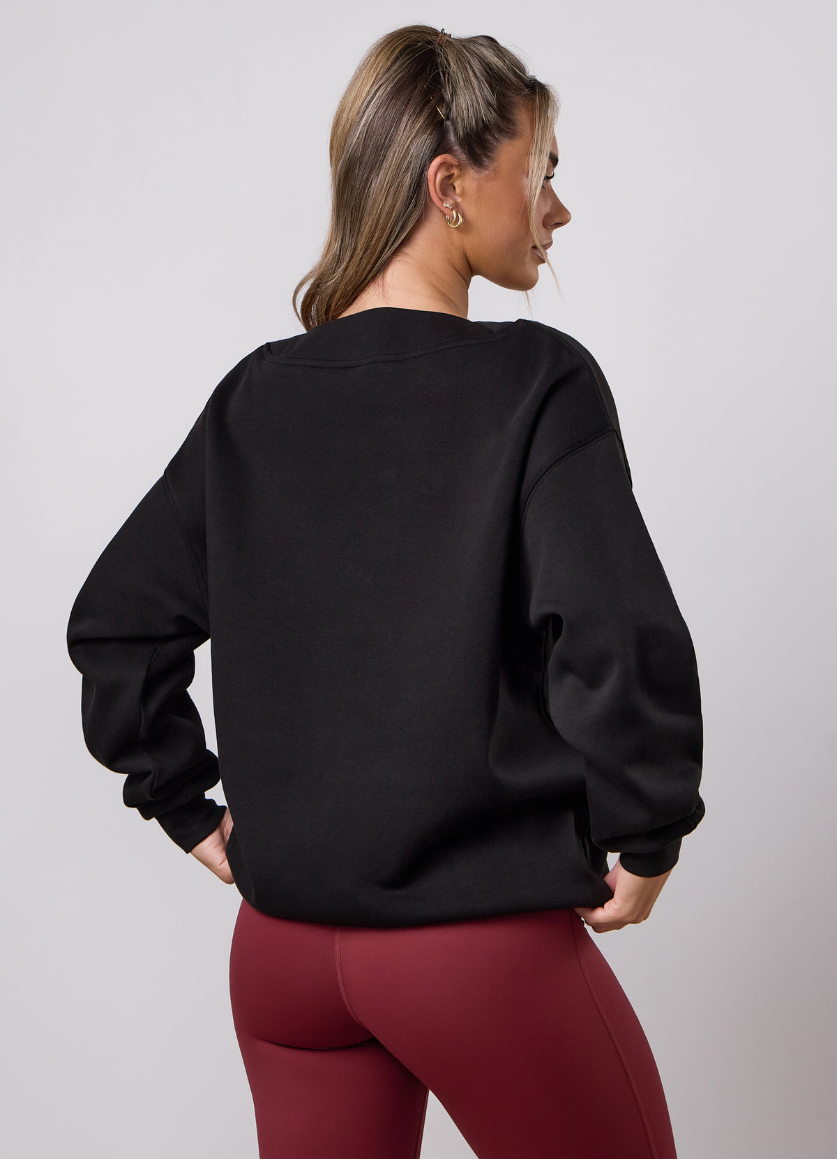 Gym King 365 V-Neck Sweatshirt - Black