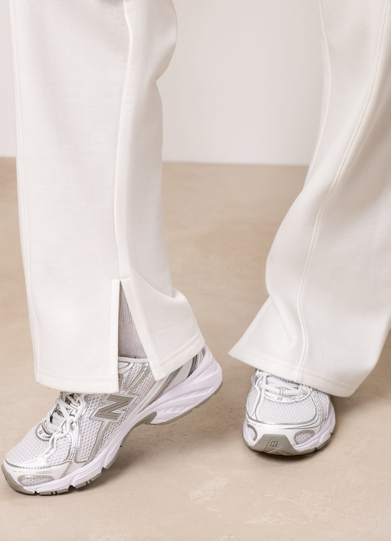 Gym King Shadow Straight Leg Jogger - Cream
