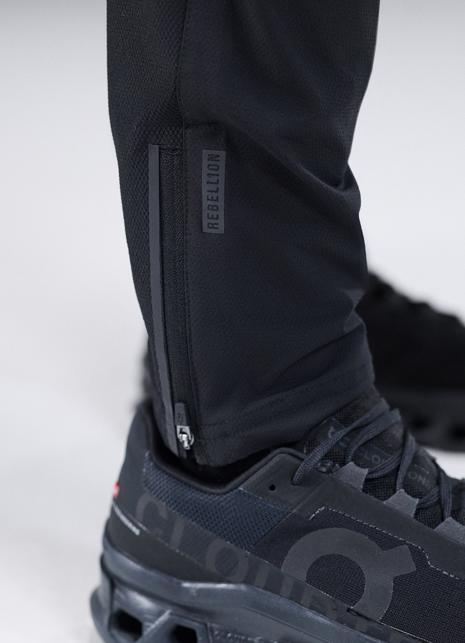 Gym King Rebellion Darkside Training Pant - Black