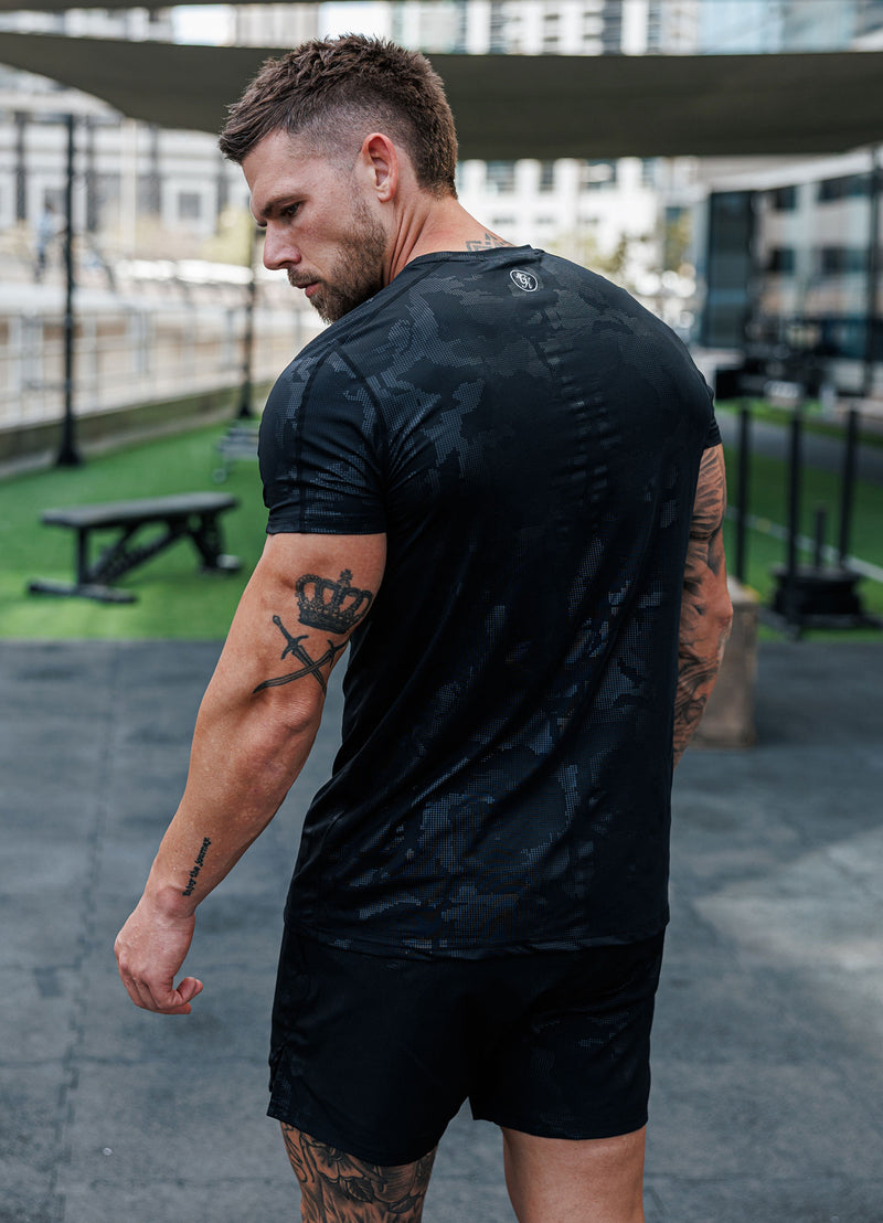 Gym King Debossed Camo SS Tee - Black