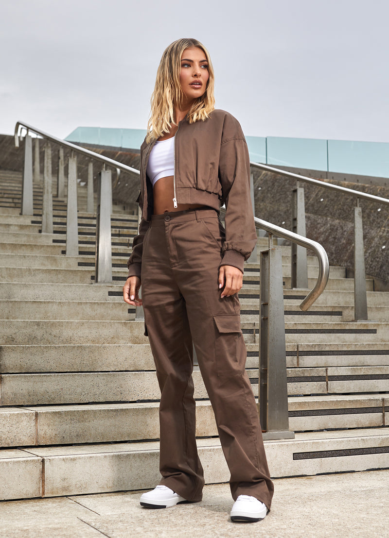 Gym King Woven Cargo Pant - Chocolate